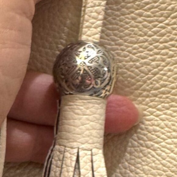 Brighton Leather Organizer Crossbody Bag – Ivory - Picture 9 of 14